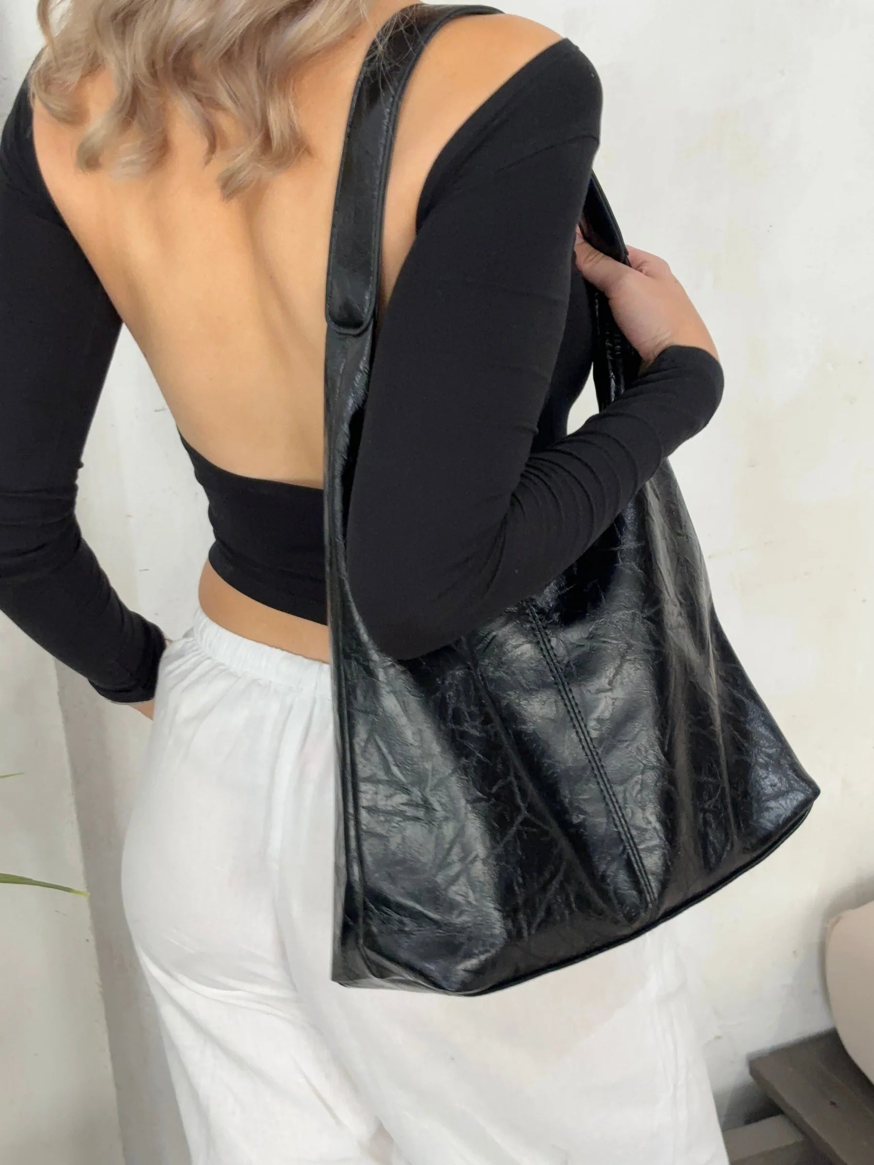 NOVA Women’s Handbag – Stylish Vegan Leather Shoulder Bag for Everyday & Travel Use